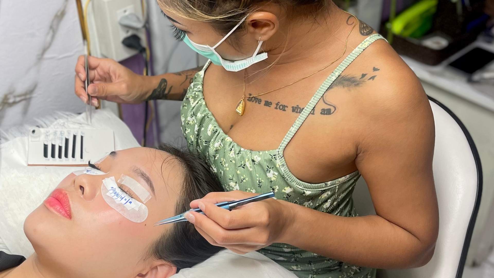 Momo chooses extensions